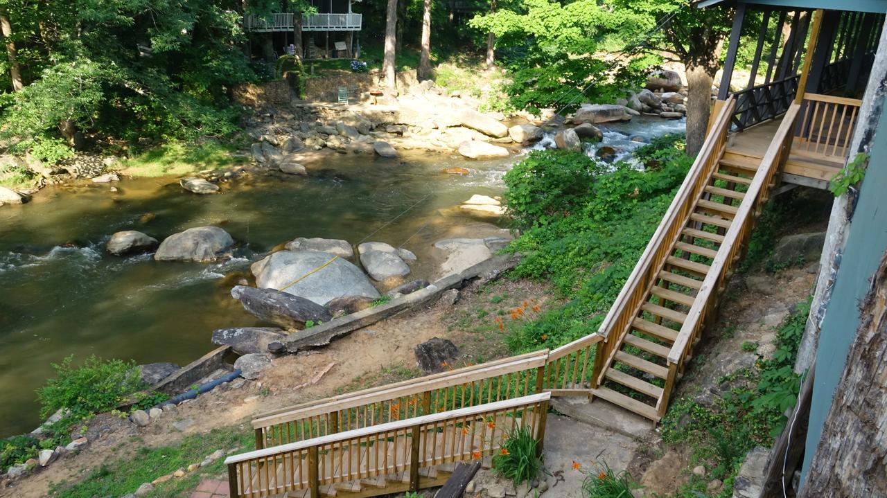 Riverside Lodge At Chimney Rock Exteriér fotografie
