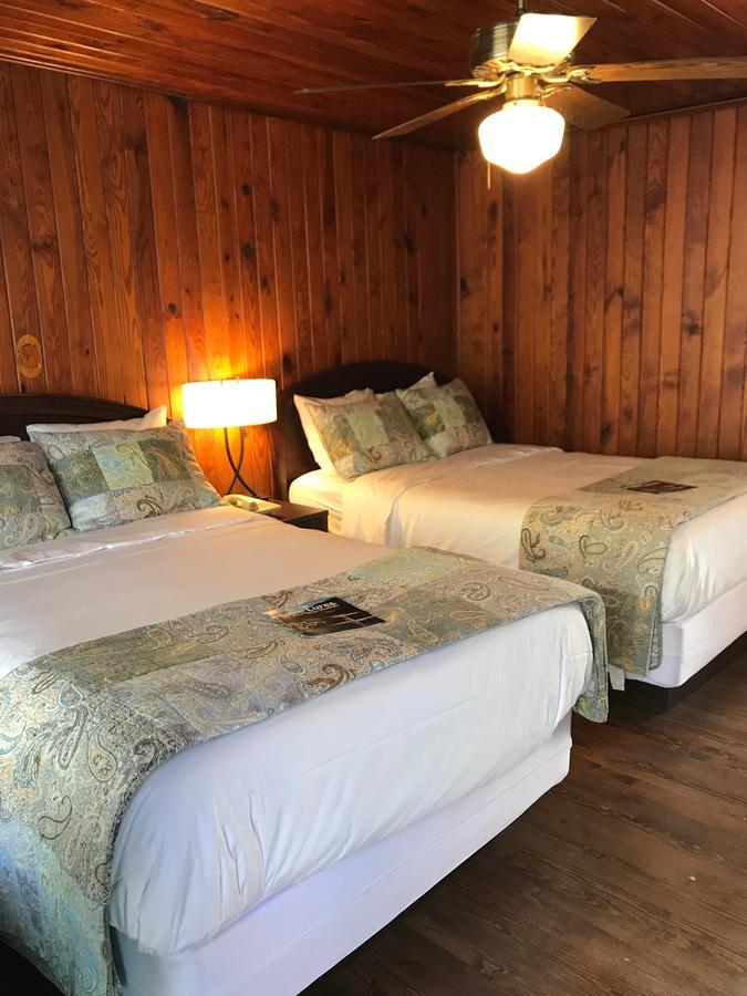 Riverside Lodge At Chimney Rock Exteriér fotografie